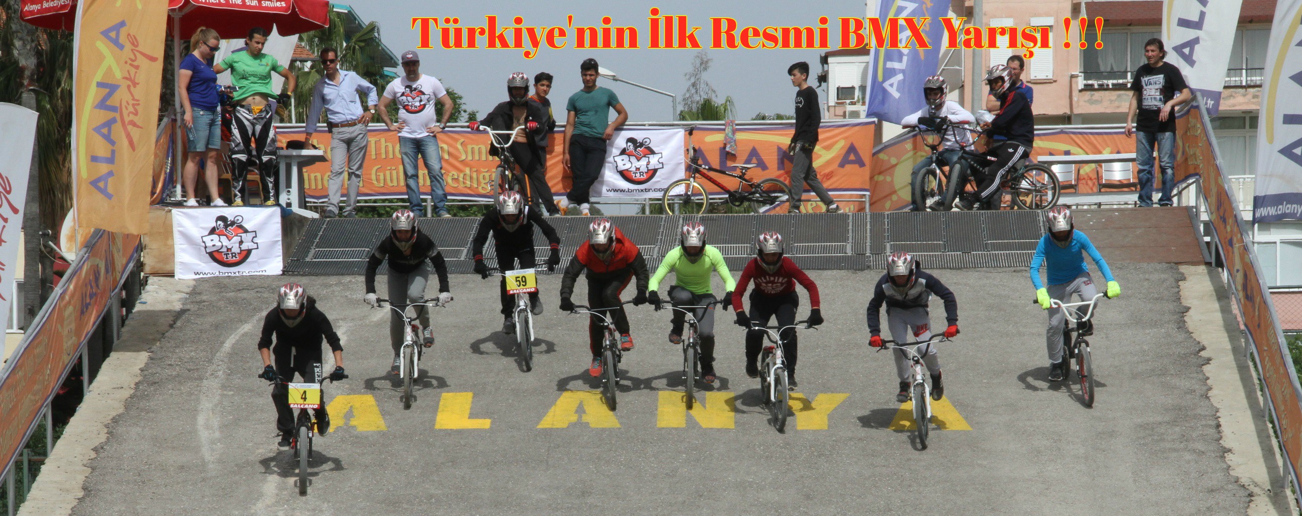 Türki̇ye'ni̇n İlk Resmi̇ Bmx Yarışları Yapıldı!